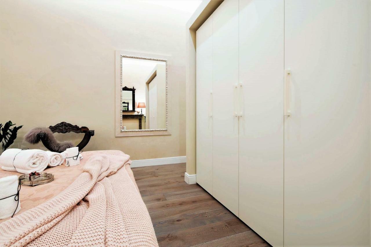 Fratta5 Luxury Apartment Vérone Extérieur photo